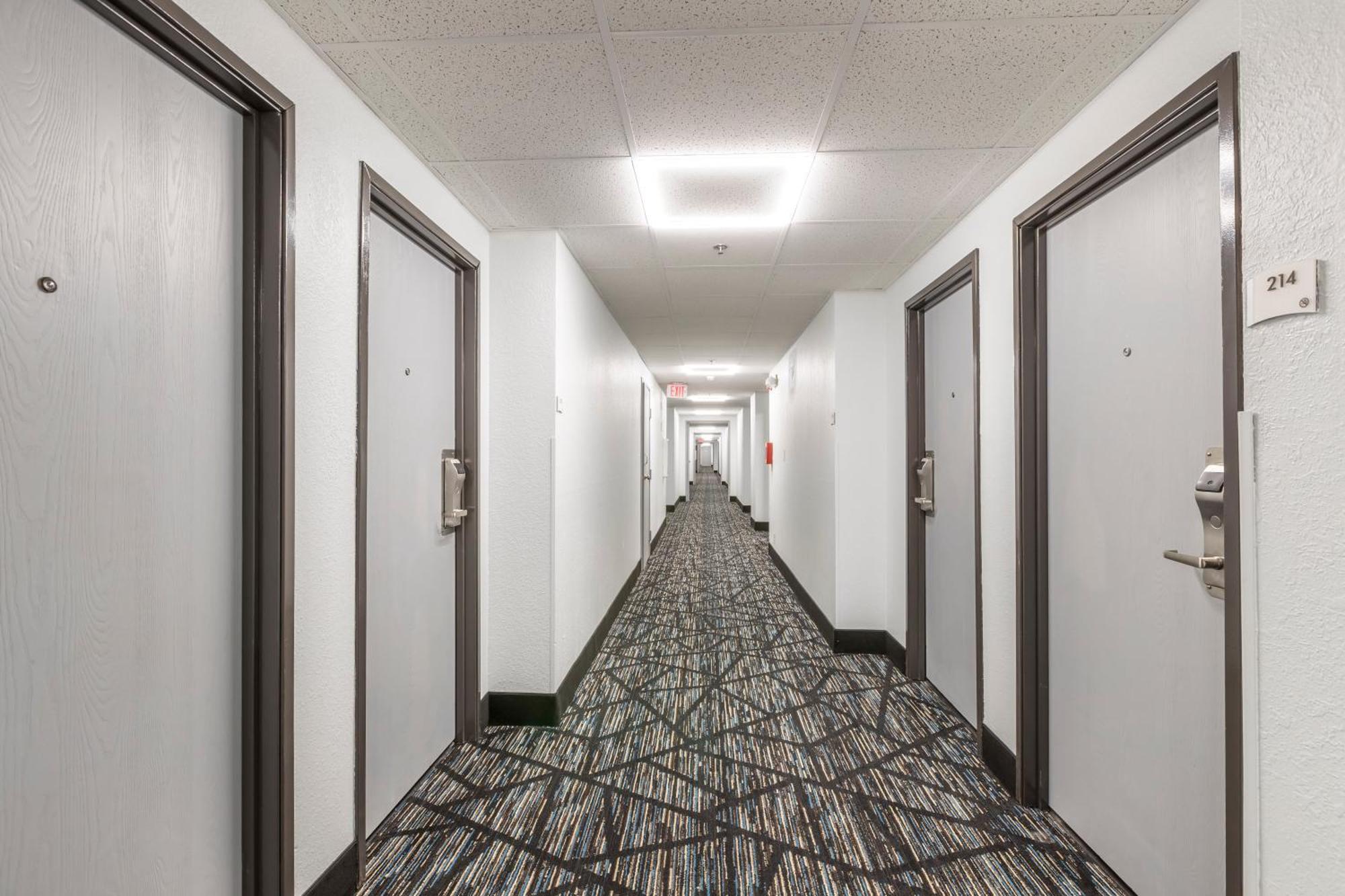 Quality Inn Newton At I-80 Esterno foto