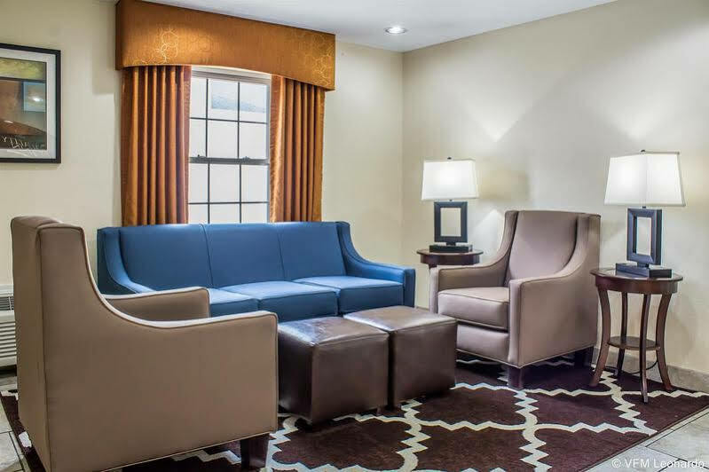 Quality Inn Newton At I-80 Esterno foto